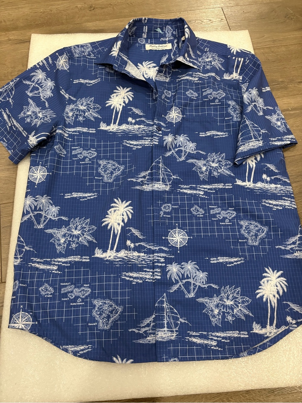 [M]Tommy Bahama Blue White Hawaiian Print Bahama Coast Button-Down SS Shirt